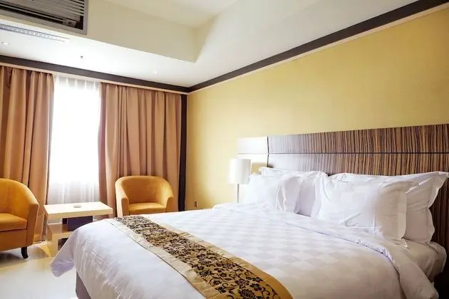 Executive Deluxe, City View