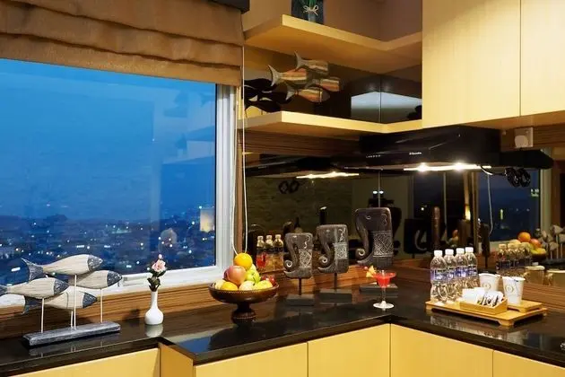 Suite Room