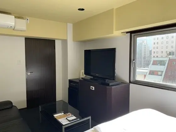 Deluxe Oda, Sigara İçilmez