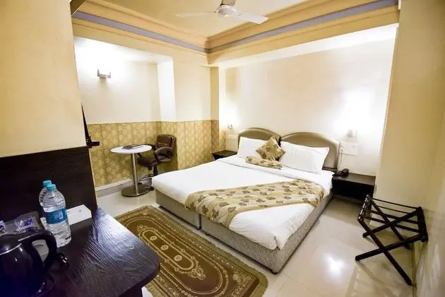 Budget Room