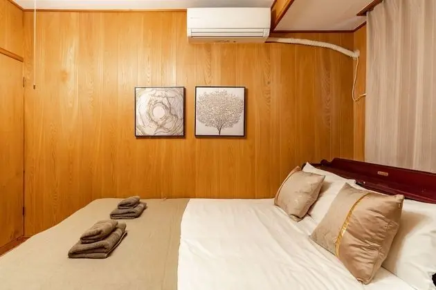 Apart Daire, Sigara İçilmez (2F)