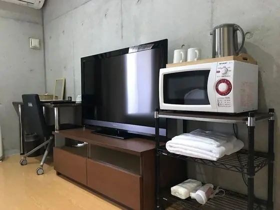 Comfort Oda, Sigara İçilmez (Comfort Queen, Main building)