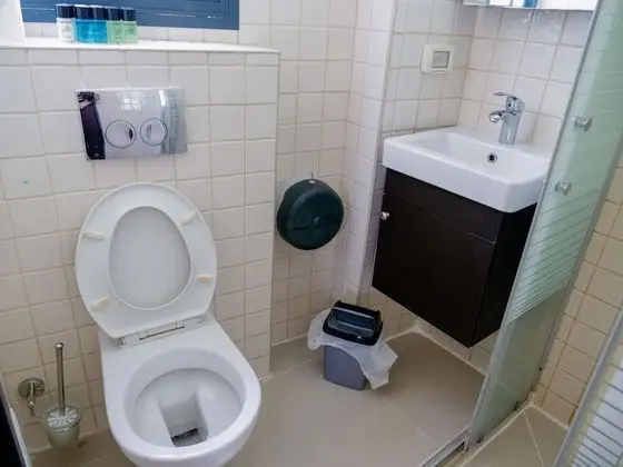 Apart Daire, 2 Yatak Odası, Küçük Mutfak