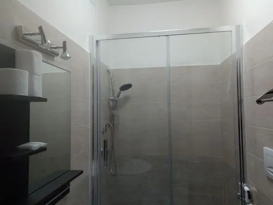 Dört Kişilik Oda, Özel Banyo