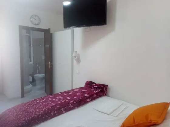 Tek Büyük Yataklı Oda, Özel Banyo