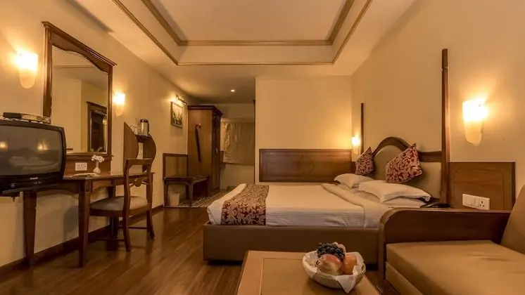 Deluxe Tek Büyük Yataklı Oda