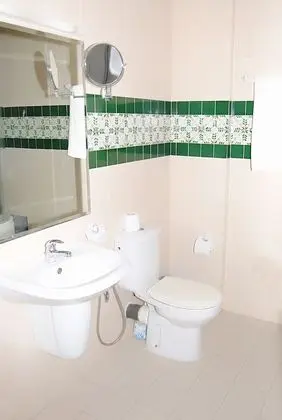 Standard Büyük Yataklı Tek Kişilik Oda