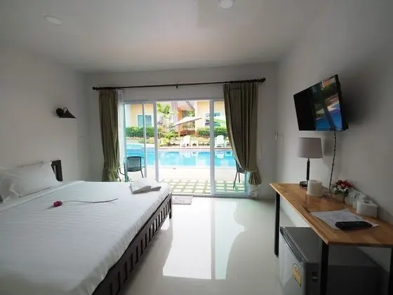 Superior Pool Access