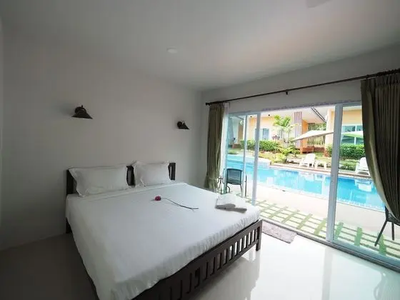 Superior Pool Access