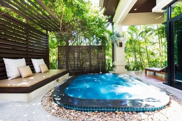 1 Bedroom Jacuzzi Villa
