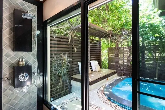 1 Bedroom Jacuzzi Villa