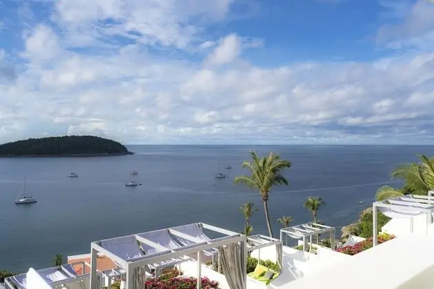 Grand Ocean View Room