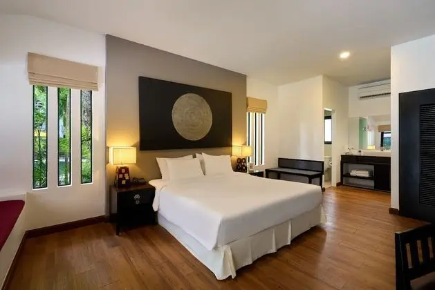 Oriental Grand Deluxe