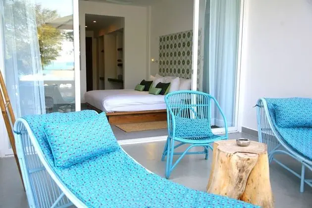 Deluxe Tek Büyük Yataklı Oda, Teras, Deniz Manzaralı