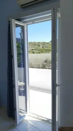 Üç Kişilik Oda