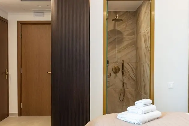 Double Room with Partial Sea View