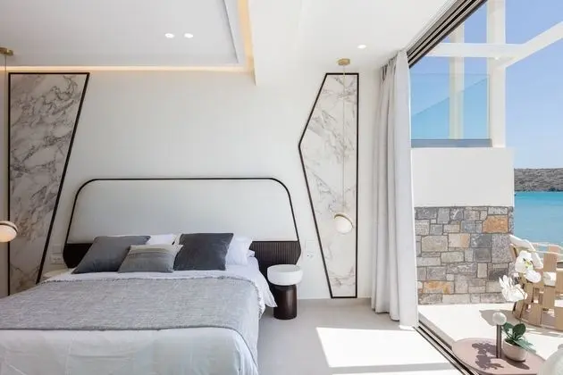 Superior Double Room with Sea View and Outdoor Jetted Tub