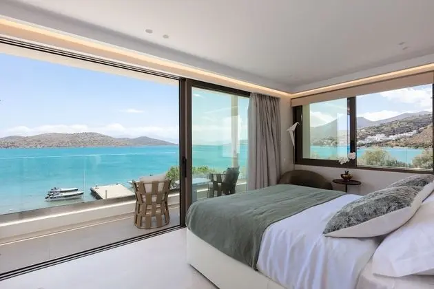 Superior Double Room with Sea View and Outdoor Jetted Tub