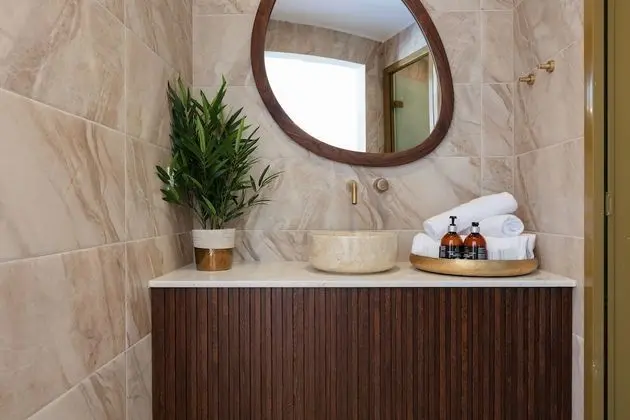 Superior Triple Room with Sea View and Outdoor Jetted Tub
