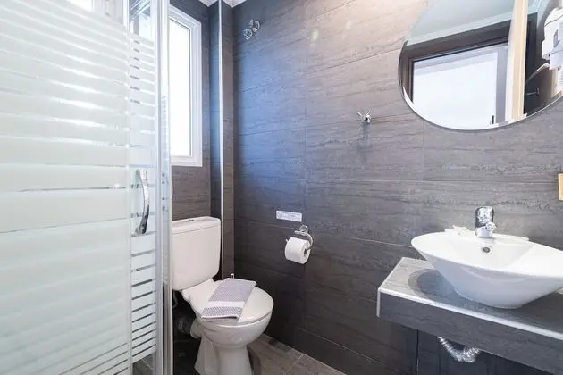 Tek Büyük Yataklı Oda, Bahçe Manzaralı