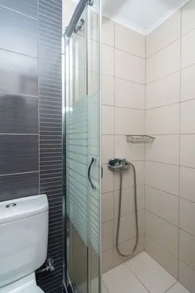 Tek Büyük Yataklı Oda, Kısmi Deniz Manzaralı