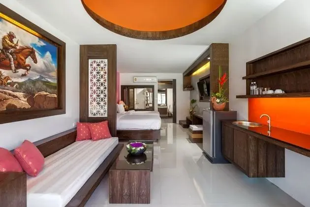 Grand Deluxe Room