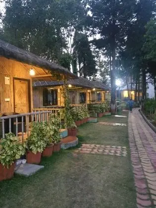 Deluxe Kır Evi