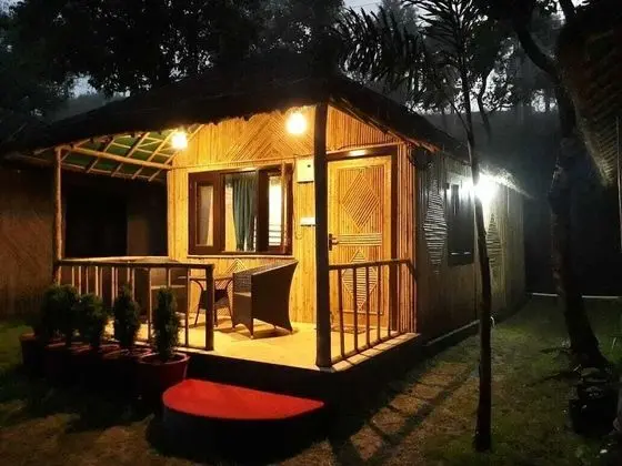 Deluxe Kır Evi