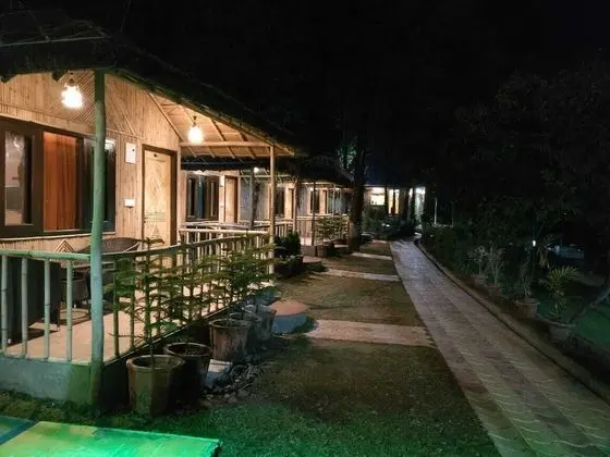 Deluxe Kır Evi