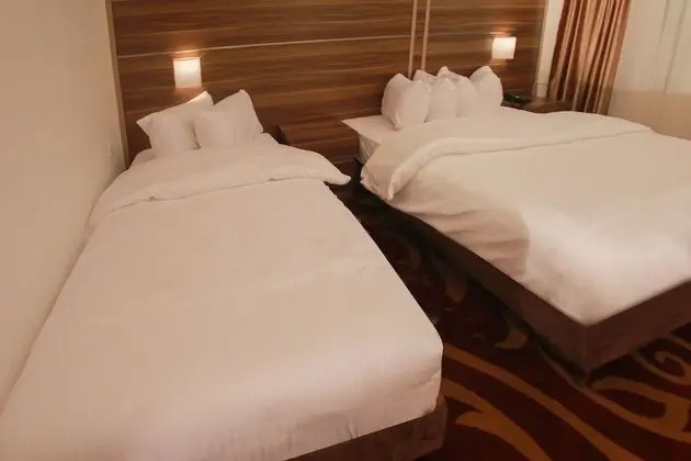 Tek Büyük veya İki Ayrı Yataklı Oda