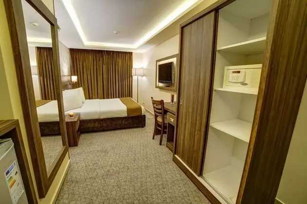 Deluxe Tek Kişilik Oda