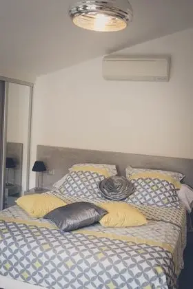 Luxury Dört Kişilik Oda, Teras (La Laura)