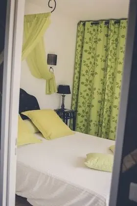 Superior Tek Büyük Yataklı Oda, Balkon (La Gisèle)