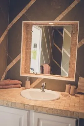Superior Tek Büyük Yataklı Oda, Balkon (La Gisèle)