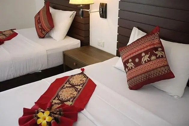 Twin Beds