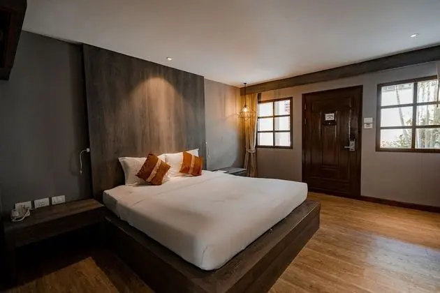 Premier Deluxe Room