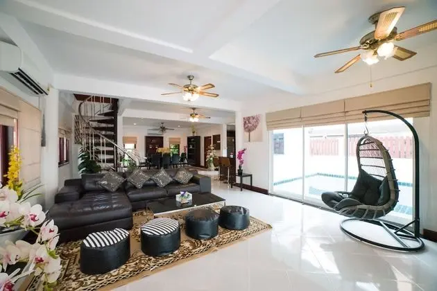 Villa, 3 Yatak Odası, Kişiye Özel Havuzlu, Havuz Kenarı