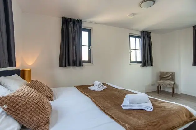 Apart Daire, 4 Yatak Odası