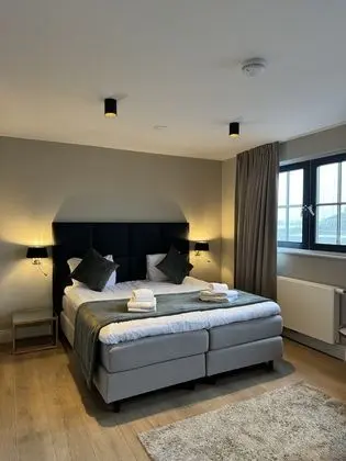 Stüdyo, 1 En Büyük (King) Boy Yatak ve Çekyat, Küçük Mutfak, Göl Manzaralı