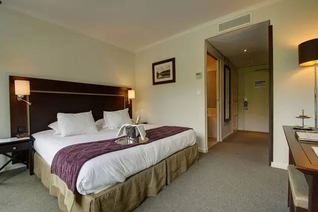 Standard Oda, 1 En Büyük (King) Boy Yatak, Manzaralı