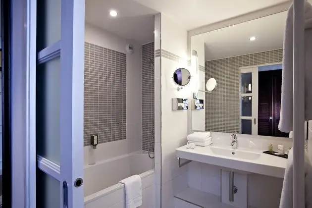 Standard Oda, 1 En Büyük (King) Boy Yatak, Manzaralı