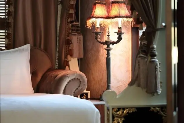Deluxe Dört Kişilik Oda, 1 En Büyük (King) Boy Yatak ve Çekyat, Küvet, Bahçe Manzaralı