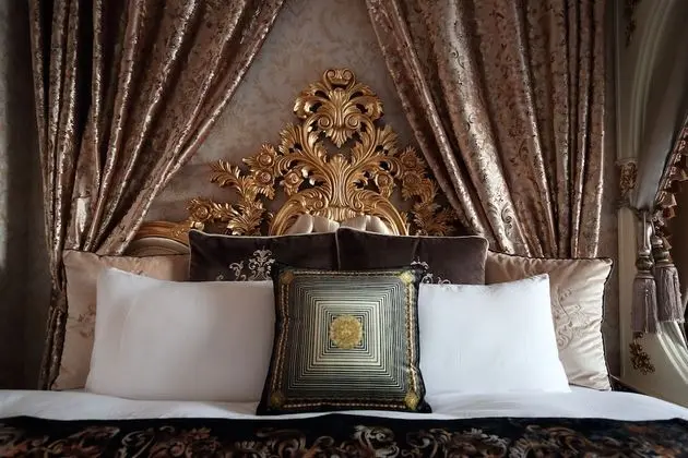 Deluxe Dört Kişilik Oda, 1 En Büyük (King) Boy Yatak ve Çekyat, Küvet, Bahçe Manzaralı