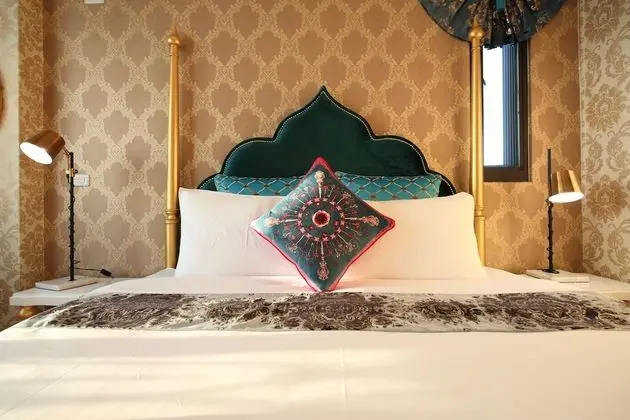 Signature Tek Büyük Yataklı Oda, 1 En Büyük (King) Boy Yatak ve Çekyat, Sigara İçilmez