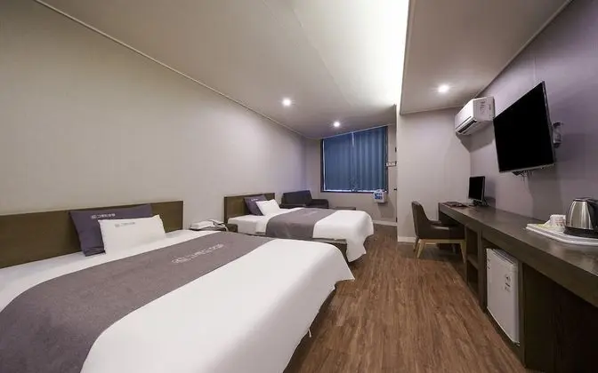 Oda (Twin - Semi-special Room (with PC))