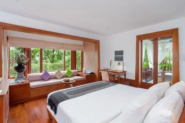 Sala Villa (Lower Floor)