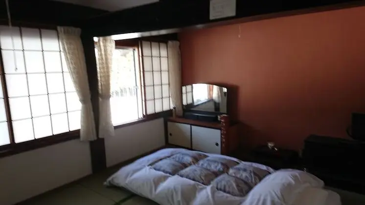 Traditional Oda (Japanese Style, For 5 People)