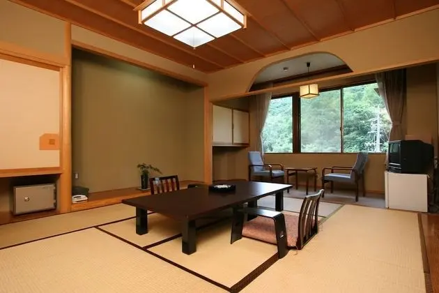 Traditional Oda, Sigara İçilmez (Japanese Style)