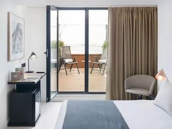 Deluxe Tek Büyük Yataklı Oda, Sıcak Su Küveti