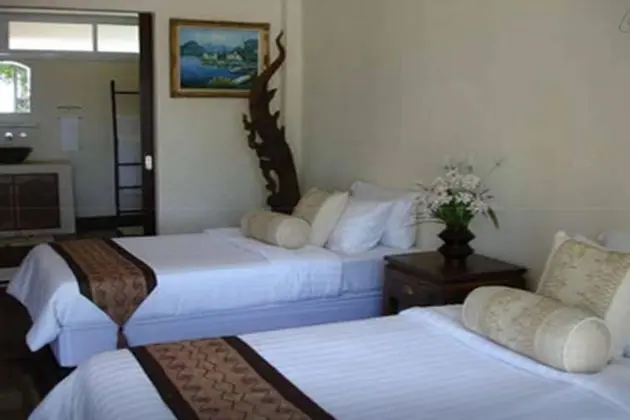 One Bedroom Apartment